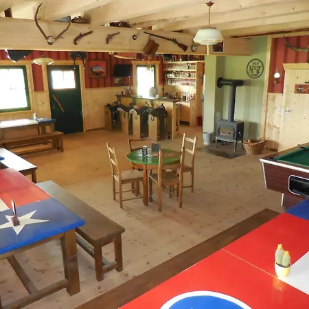 Horse Ranch By Interhome Neuendorf (Saal)